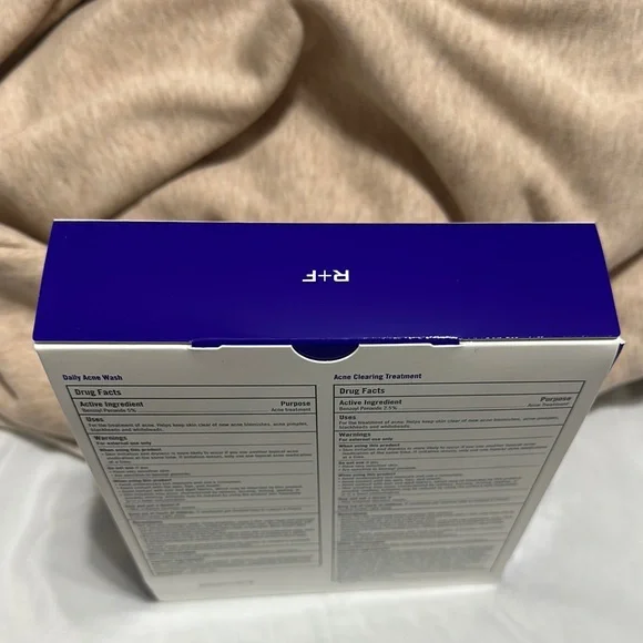 NEW! ✨Rodan + Fields Spotless Acne Treatment Set - Picture 3 of 4